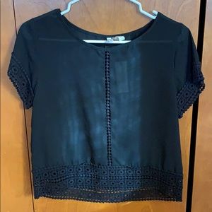 Cropped lace blouse